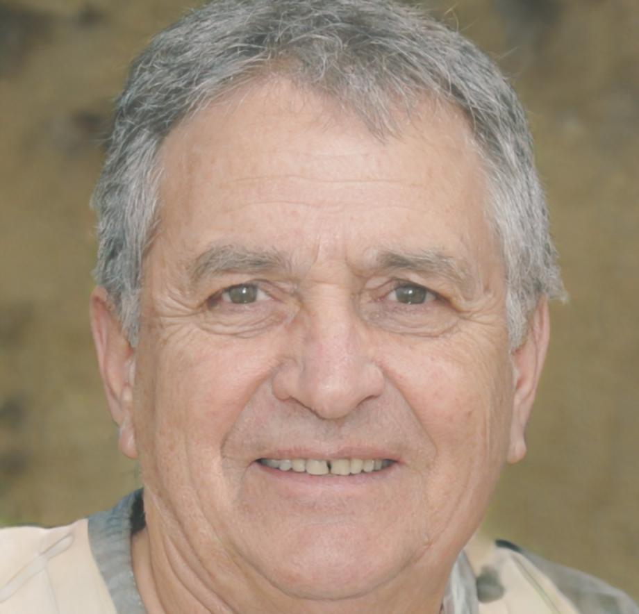 Instructor Miguel Torres